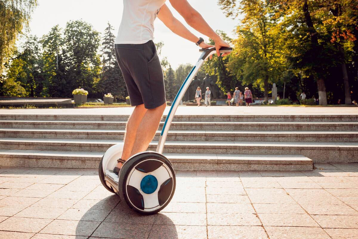 La firma china Ninebot abandona la fabricación de Segway, el icónico vehículo eléctrico autobalanceado equipado con dos ruedas