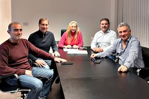 La firma de candidaturas de la alianza del Pro con LLA