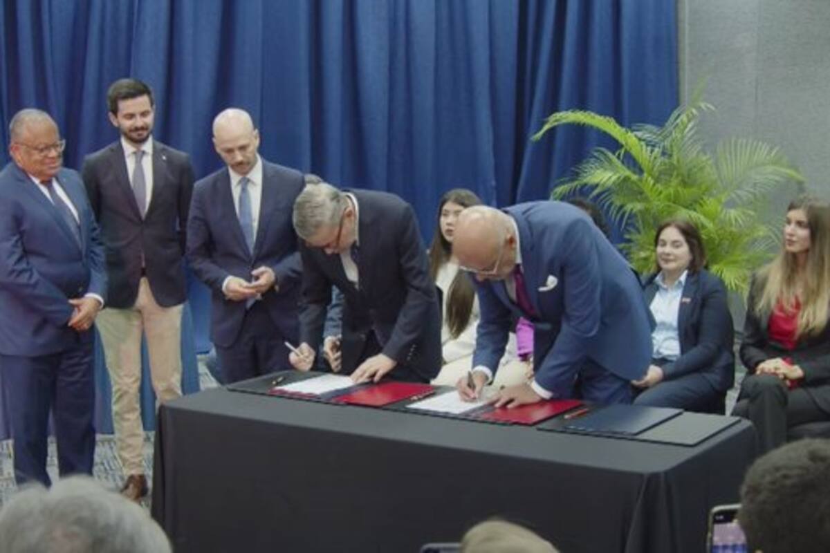 La firma de los primeros acuerdos en Barbados