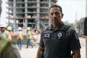 El condado donde la cooperación migratoria con el ICE pone presión sobre la construcción y el turismo
