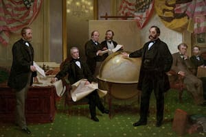 La firma del tratado de compra de Alaska el 30 de marzo de 1867. De izquierda a derecha: Robert S. Chew, William H. Seward, William Hunter, Vladimir Bodisco, Eduard de Stoeckl, Charles Sumner y Frederick W. Seward.