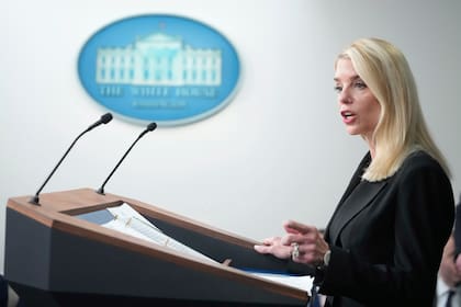 La fiscal general Pam Bondi