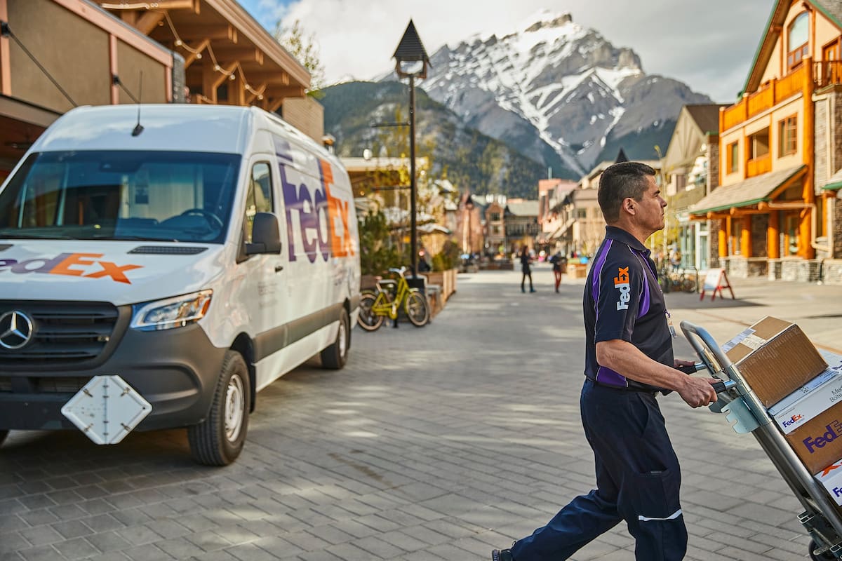 La flota de FedEx cuenta con Flock Safety, una startup de vigilancia para automóviles