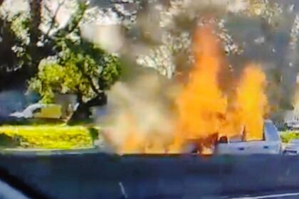 La Ford EcoSport incendiada en la General Paz