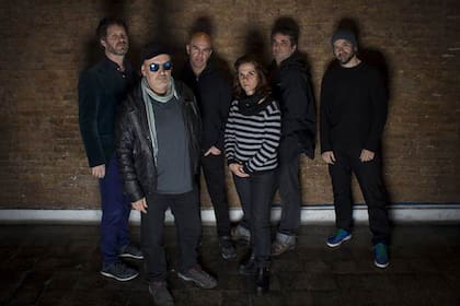 La formación actual de la banda que hizo base en Traslasierra