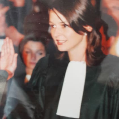 La formación jurídica de Audrey le permitía cuestionar las leyes relativas al anonimato de los donantes.