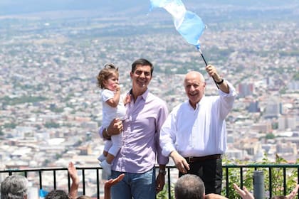 La fórmula de Consenso Federal en su cierre de campaña