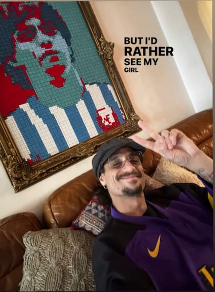 La foto con la que Daniel Osvaldo anunció que recibió el alta tras un mes internado