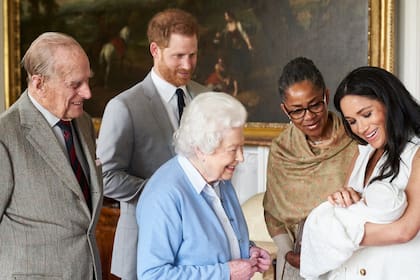 La foto con la reina posteada en la cuenta de Instagram de Harry y Meghan