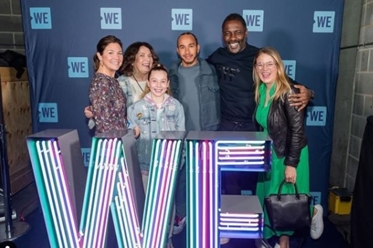 La foto de Lewis Hamilton junto con el actor Idris Elba y la esposa del primer ministro canadiense