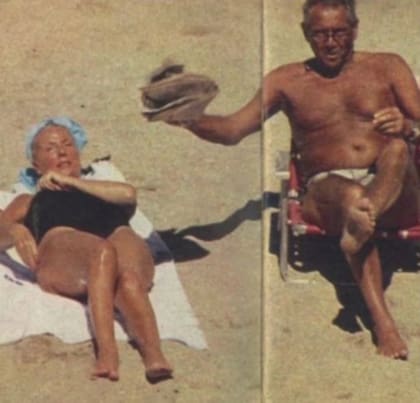 La foto de Mirtha Legrand y Daniel Tinayre en la playa de Mar del Plata que enfureció a la conductora (Foto: Gente)
