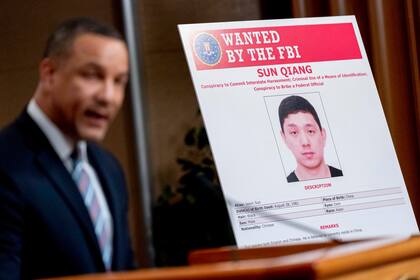 La foto de Quiang Sun, uno de los cinco inculpados de espiar a disidentes del régimen chino en Estados Unidos.