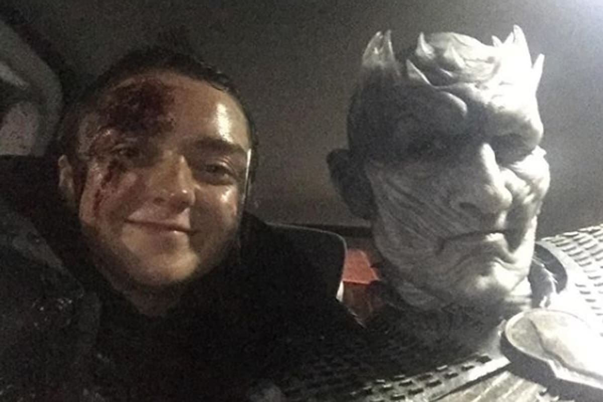 La foto del capítulo: Maisie Williams, justo después de salvar al mundo, junto a Vladimir Furdik