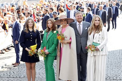 La foto familia del rey Guillemo y Máxima, junto a las princesas Ariana, Alexia y Amalia