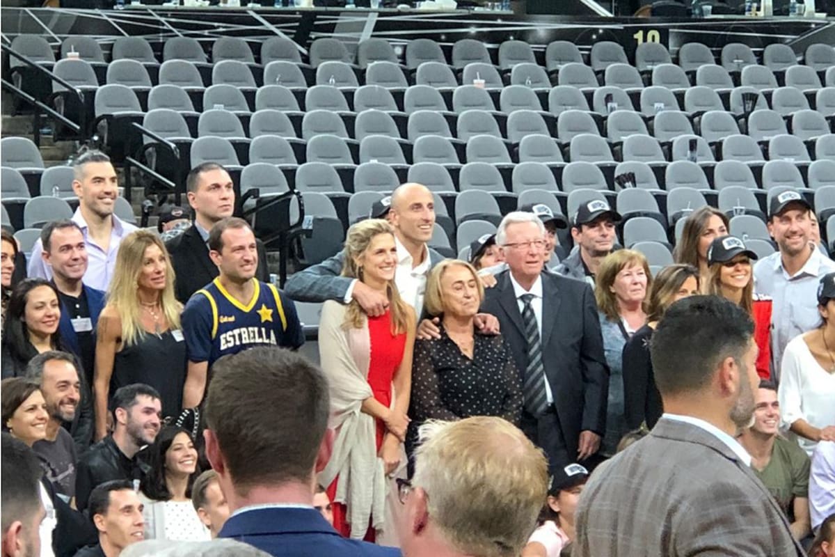 La foto final del grupo de Manu en la casa de los Spurs