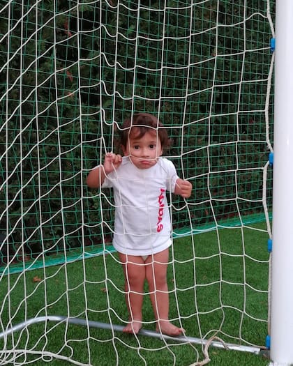 La foto más tierna del carrete que compartió Anto Roccuzzo (Foto: Instagram/@antonelaroccuzzo)