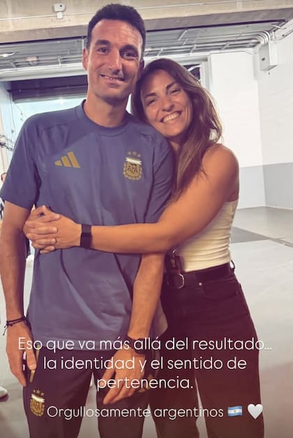La foto que compartió Corina junto a Scaloni