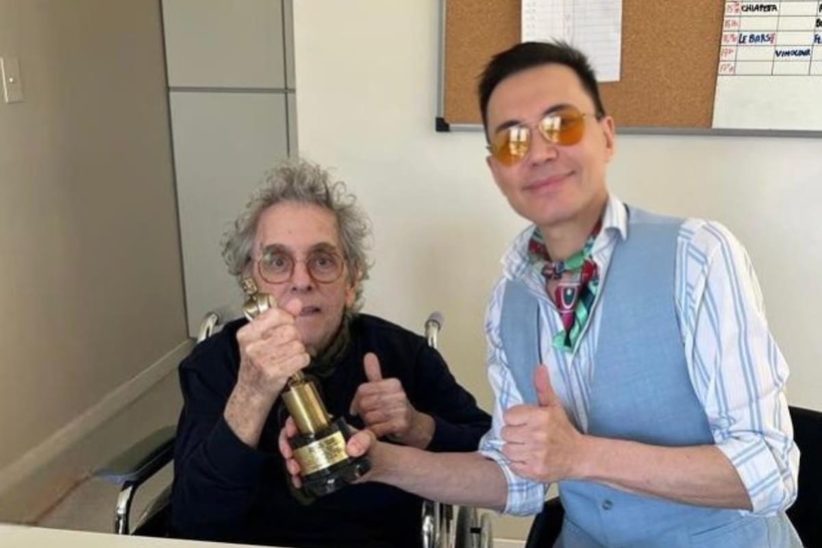 La foto que compartió Polino junto a Gasalla y el Martín Fierro