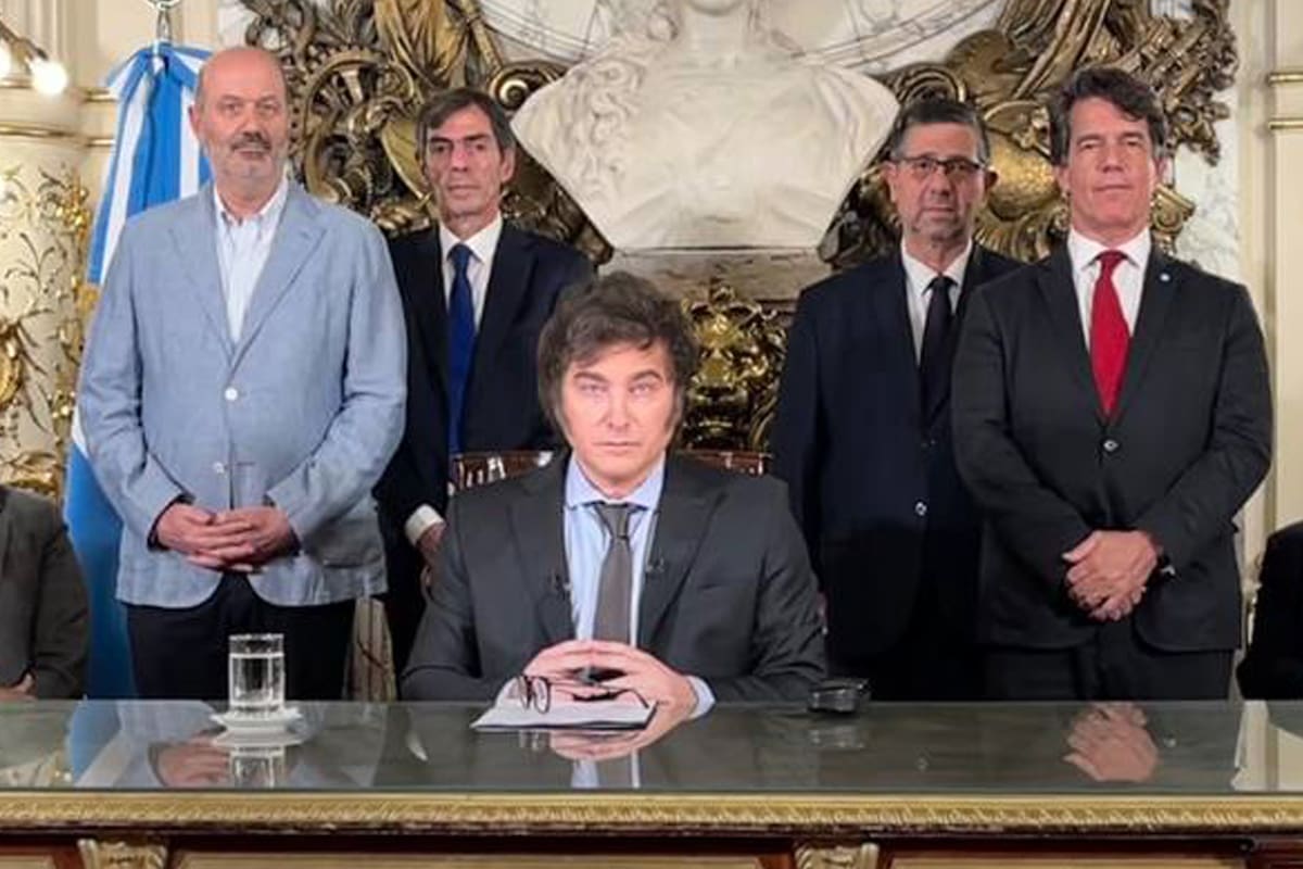 La foto que difundió la Casa Rosada de la cadena nacional del presidente Javier Milei, el 20 de diciembre pasado