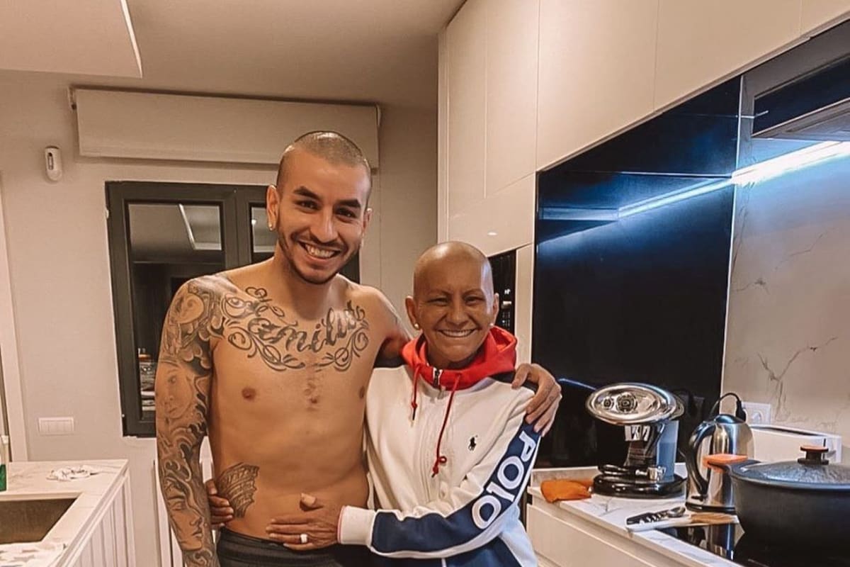 La foto que el futbolista del Atlético de Madrid subió a Instagram con su madre