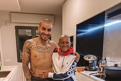 La foto que el futbolista del Atlético de Madrid subió a Instagram con su madre