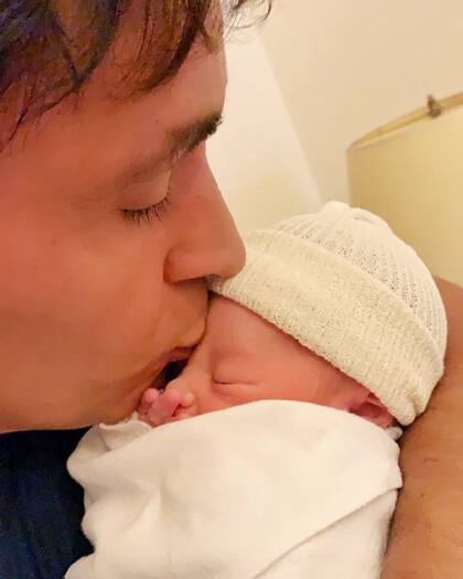 La foto que eligió Sebatián Estevanez para presentar a su sobrina en las redes sociales