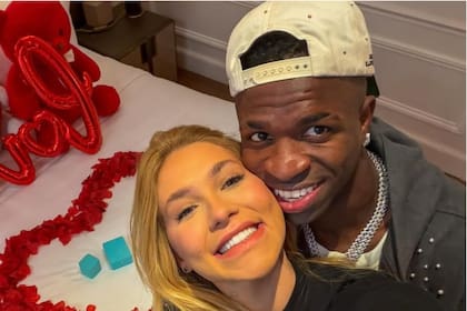 La foto que oficializó el romance entre Vinicius Jr y Virginia Fonseca