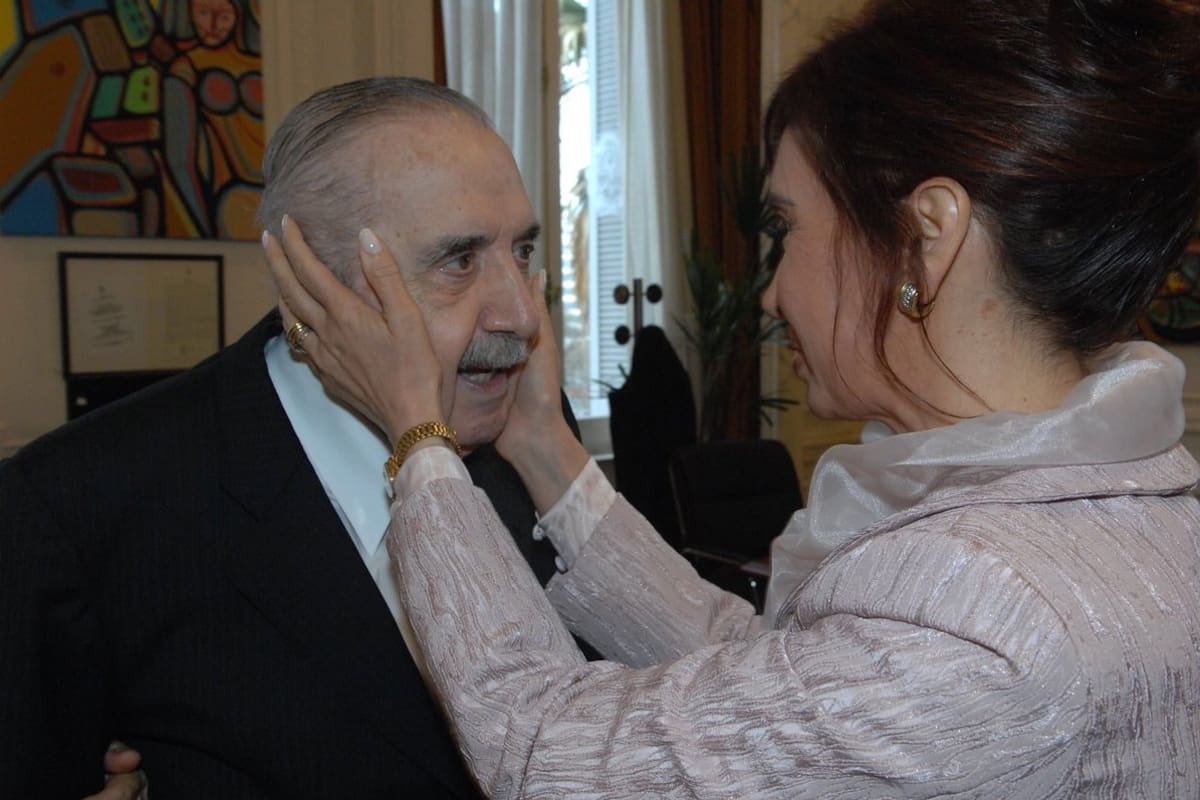 La foto que publicó la expresidenta junto a su predecesor entre 1983 y 1989