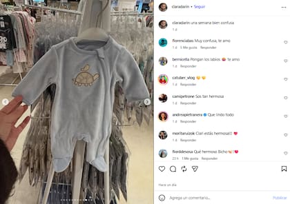 La foto que subió Clara Darín que revelaría el sexo del bebé de Chino Darín y Úrsula Corberó (Foto: Instagram @claradarin)