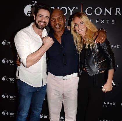 La foto que Tyson pidió con Luciano Castro y Sabrina Rojas