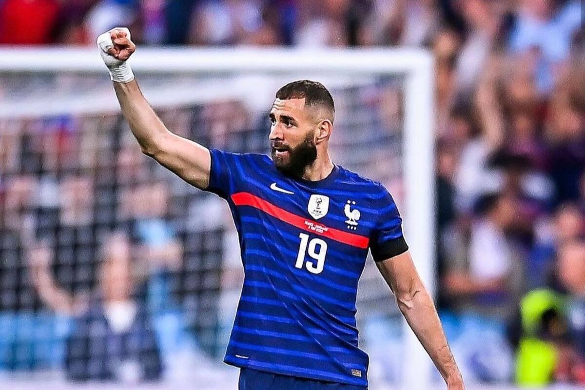 La foto que usó Karim Benzema para anunciar su retiro de la selección