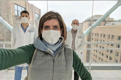 La fotógrafa Diana Berrent se enorgullece por haberse convertido en la primera voluntaria del estudio clínico del Centro Médico Irving de la Universidad de Columbia