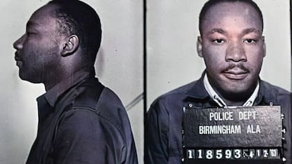 La fotografía de uno de los tantos arrestos de Martin Luther King