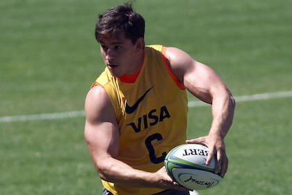 La franquicia argentina recibe a las estrellas de Hurricanes a las 18.40 en Vélez, por la 3a fecha; "Vamos a tratar de doblegarlos en todos los aspectos", confía el subcapitán Tomás Lezana