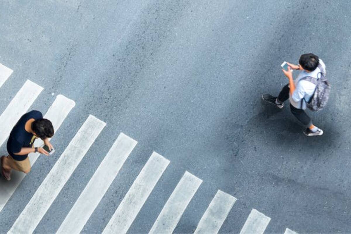 La frase “cada vez más conectados, pero también más solos” se convirtió en un lugar común