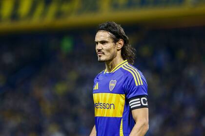 La frustración de Cavani luego de error un penal ante Estudiantes, el sábado pasado