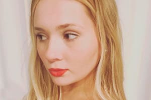 La fuerte y desgarradora respuesta de la actriz Abigail Breslin luego de que se burlaran de ella por usar barbijo