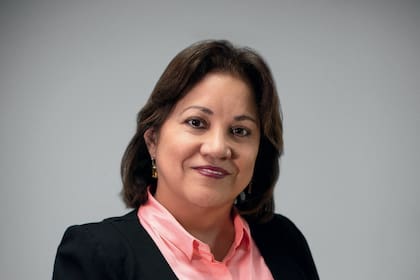 La funcionaria peruana Silvia Lilian Elizabeth Seperack Gamboa