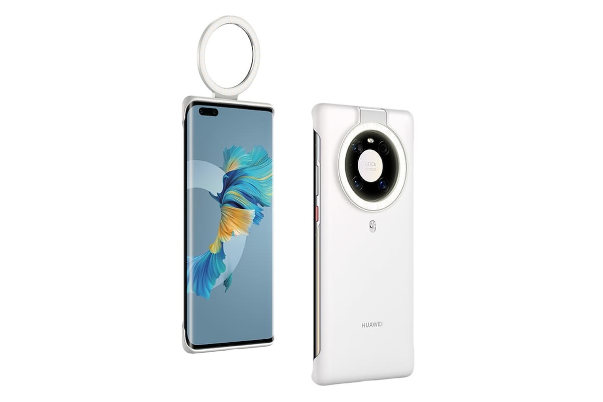 La funda del Huawei Mate 40 tiene un anillo de luz LED para selfies; no usa batería y se activa con la app de la cámara del teléfono