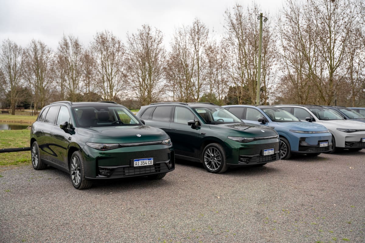 La gama de tonalidades exteriores de los autos es variada y algunos se alejan de los colores tradicionales