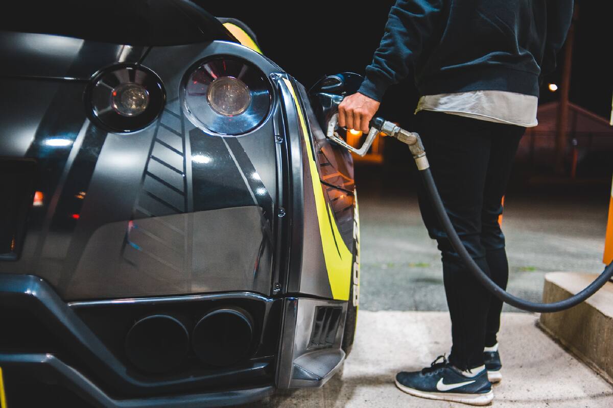 La gasolina en Florida alcanza su precio más bajo desde 2020 (Imagen ilustrativa)