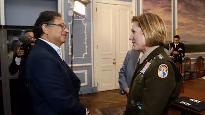 La general Richardson, jefa del Comando Sur del Ejército de EE.UU., visitó Colombia y Brasil en septiembre pasado.