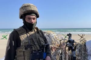 "La gente cree en nuestro ejército, que nos protege, y se siente cómoda, segura", relató un habitante de la Odesa