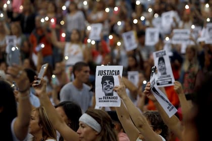 La gente en el acto en Dolores