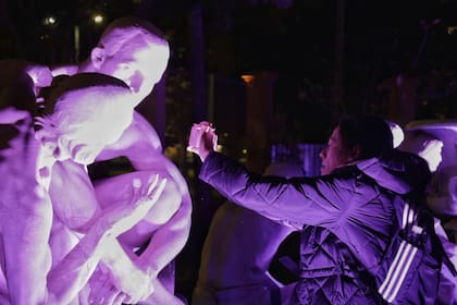 La gente pudo disfrutar de las esculturas que permanecen en el predio de Palermo para ser restauradas o por protección