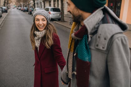La gente reduce la cantidad de sus interacciones durante el invierno, pero aumenta notablemente su calidad