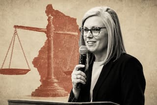 La nueva norma de Hobbs que impide a los empleados de Arizona operar en los mercados de predicción