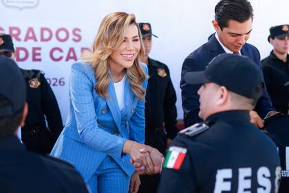 La gobernadora de Baja California confirmó que recibió asesoría jurídica, pero negó un acuerdo reservado con autoridades de Estados Unidos por su visa revocada