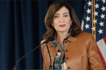 La gobernadora Kathy Hochul anunció un pago millonario que beneficiará a los agricultores de Nueva York frente al impacto del cambio climático