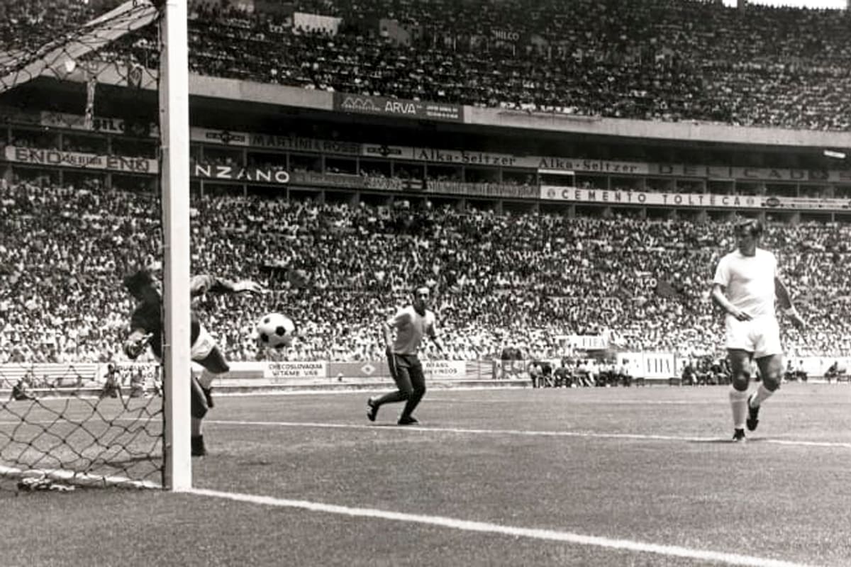 La gran atajada de Banks a Pelé en México 70, donde Brasil fue campeón